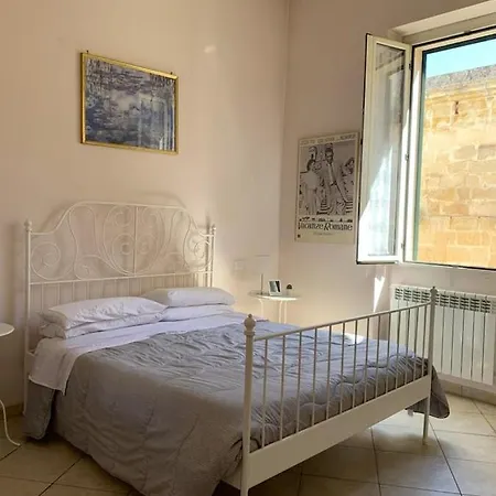 Al Vico Dei Sotterranei