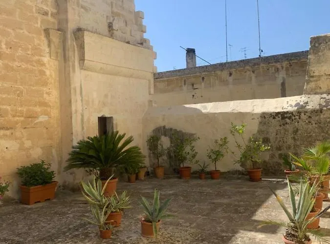 Al Vico Dei Sotterranei